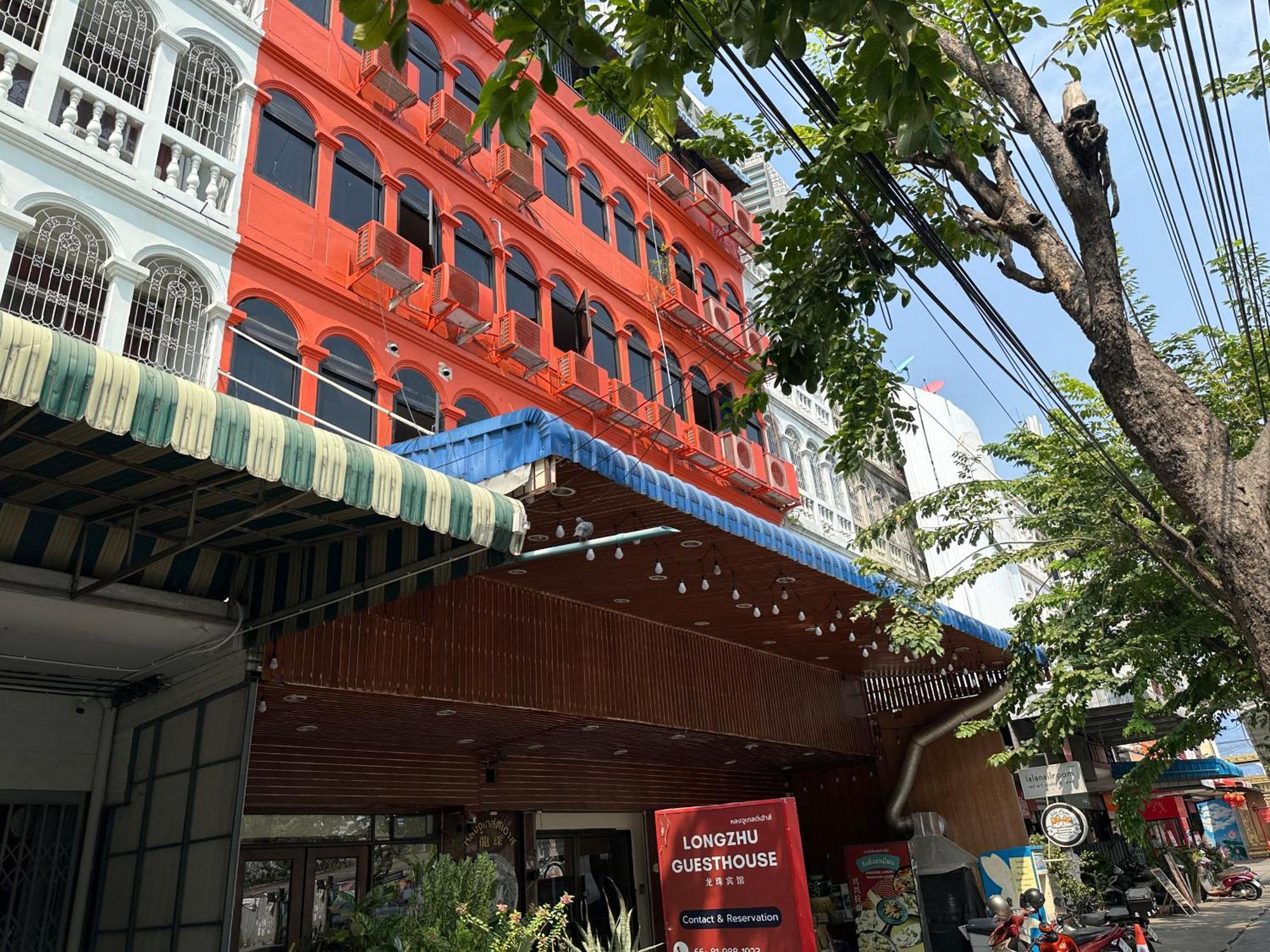Longzhu Guesthouse Bangkok Exterior foto