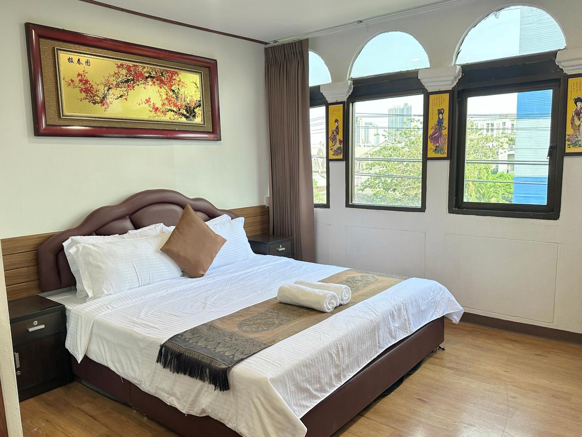 Longzhu Guesthouse Bangkok Exterior foto