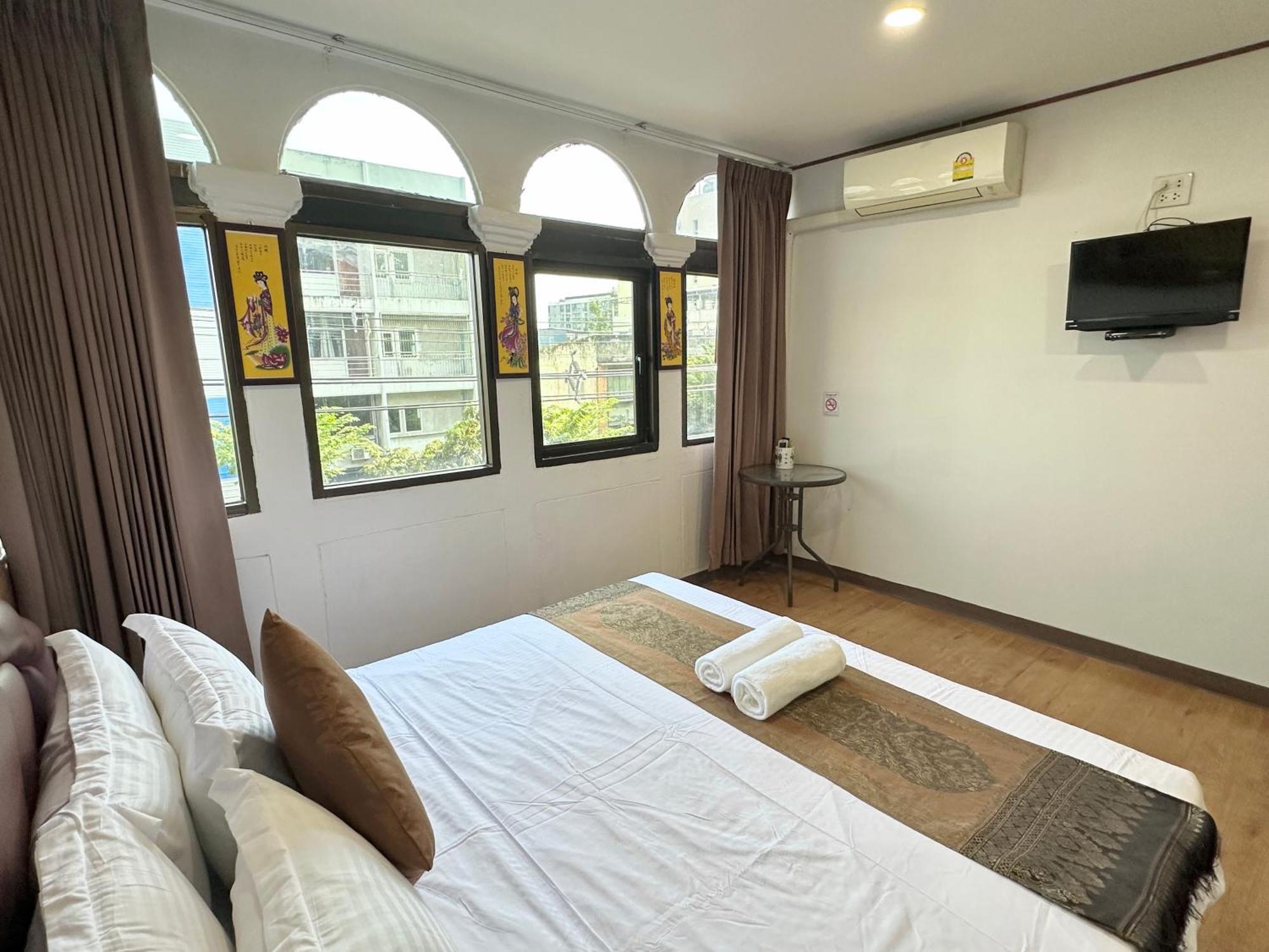 Longzhu Guesthouse Bangkok Exterior foto